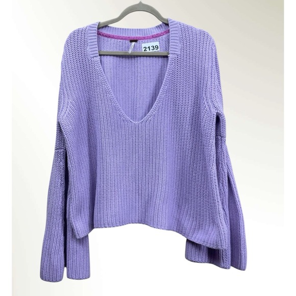 Free People Sweaters - FREE PEOPLE Purple Lilac Women's XL Bell Sleeve Cotton V-neck Sweater NWOT